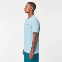 Oakley Wynwood Bark RC Short Sleeve T-Shirt -Hacket Clothing Shop oakley wynwood bark rc short sleeve t shirt 4